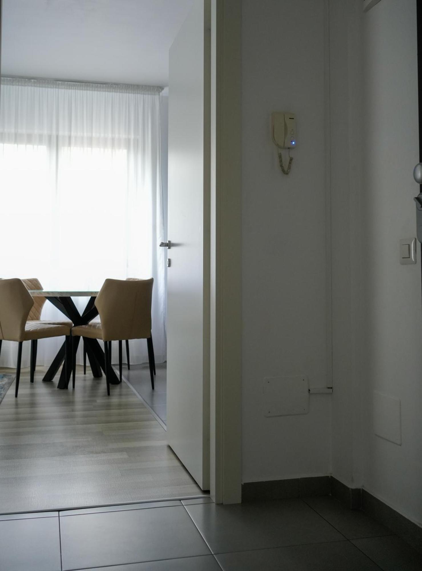 Karol Suites Bucarest Exterior foto